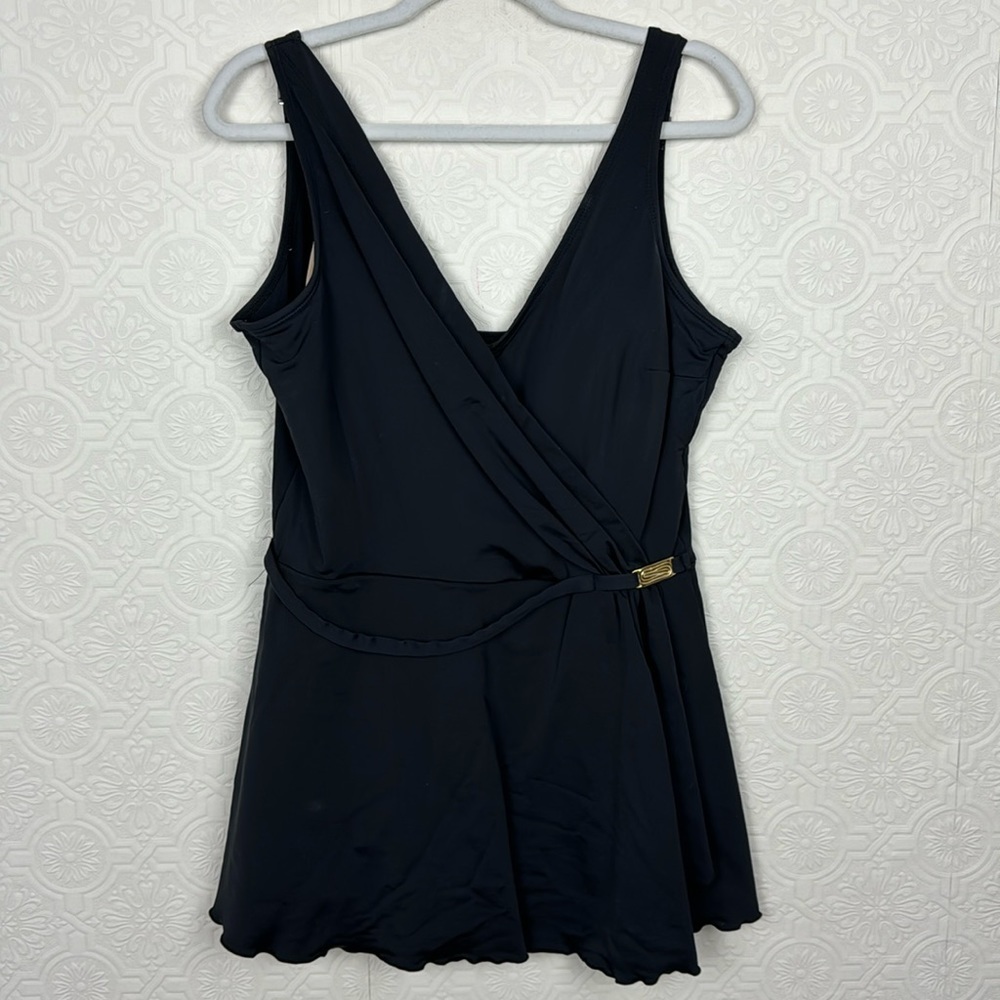 Roxanne Bathing Suit Swim One Piece Bra Sized 40C full‎ coverage Skirt Black